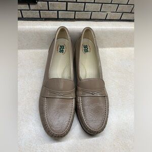 New SAS TRIPAD WOMEN'S SIZE 12N EASIER MOCHA SHOES  Loafers, Genuine Leather.